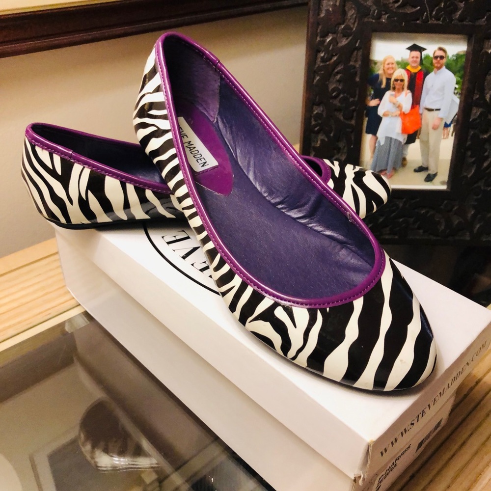 Steve Madden super cute flats, Size 7